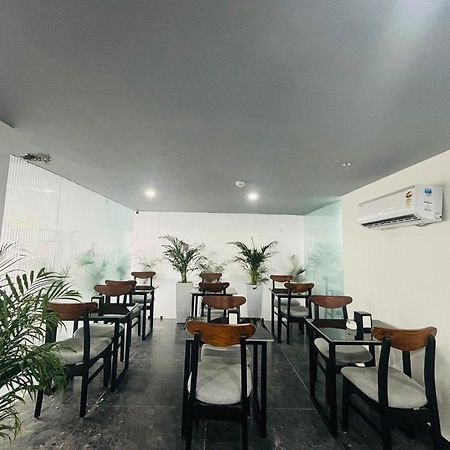 Bedchambers Serviced Apartment, Golf Course, Gurgaon Exterior photo