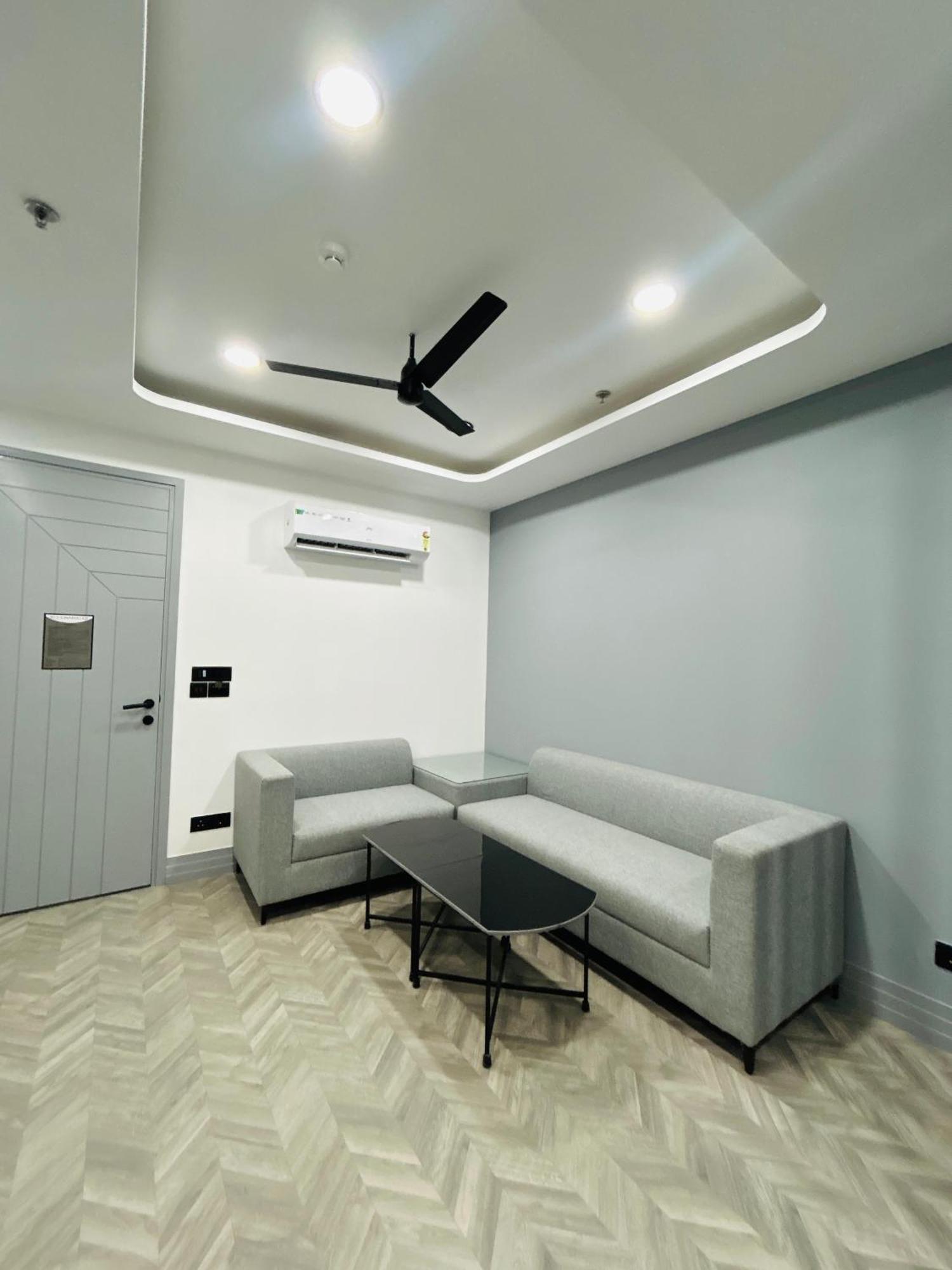 Bedchambers Serviced Apartment, Golf Course, Gurgaon Exterior photo