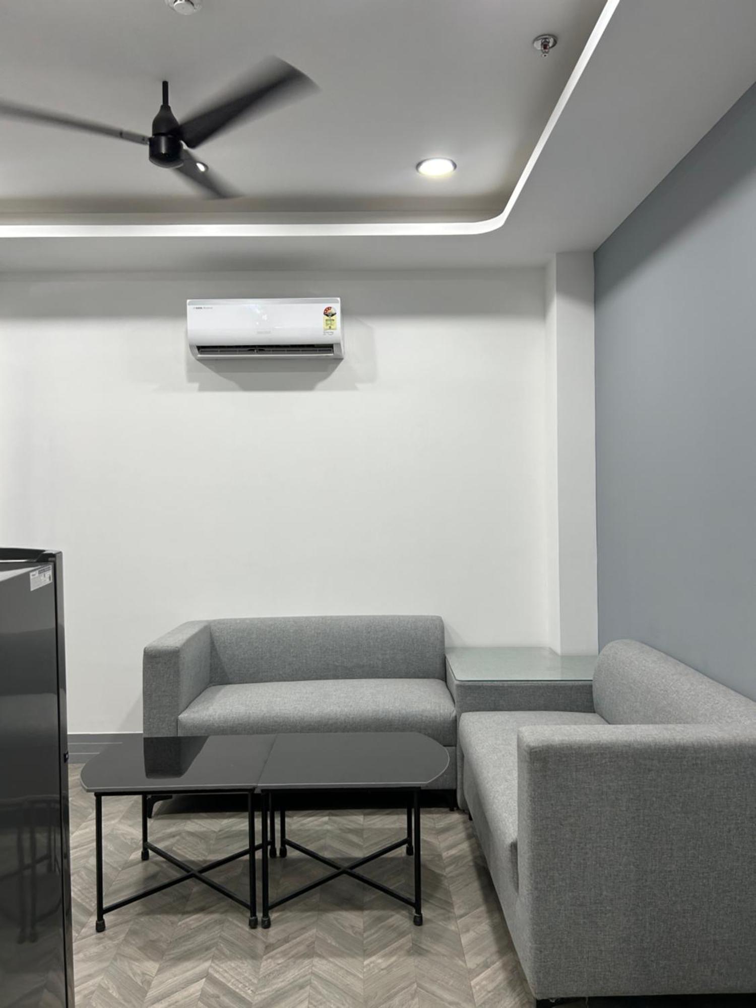 Bedchambers Serviced Apartment, Golf Course, Gurgaon Exterior photo