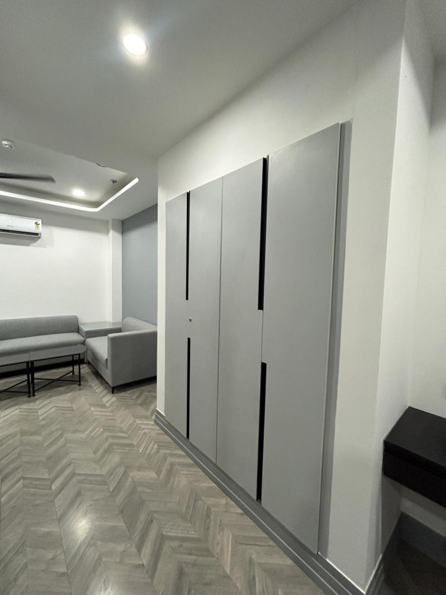Bedchambers Serviced Apartment, Golf Course, Gurgaon Exterior photo