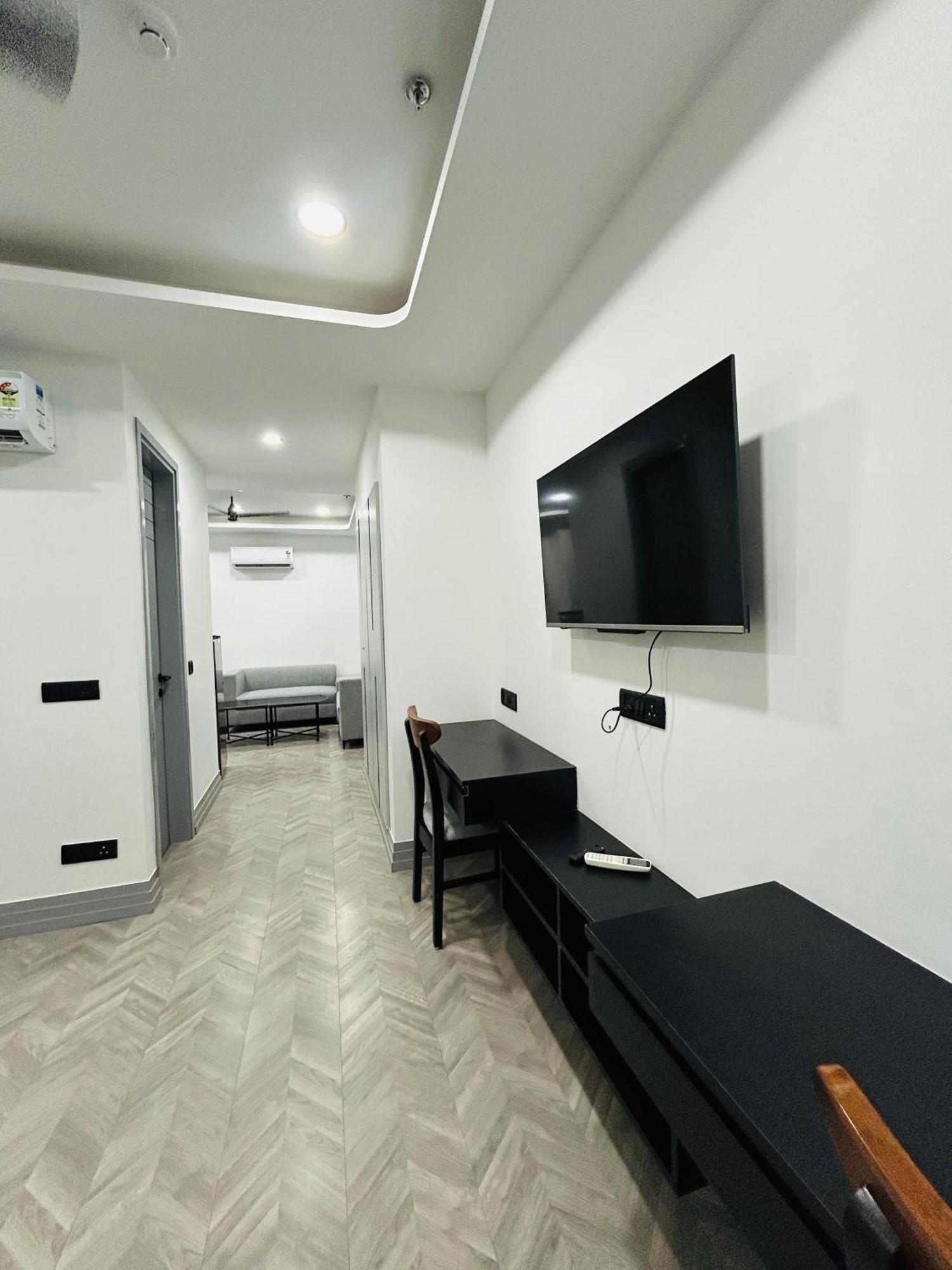 Bedchambers Serviced Apartment, Golf Course, Gurgaon Exterior photo